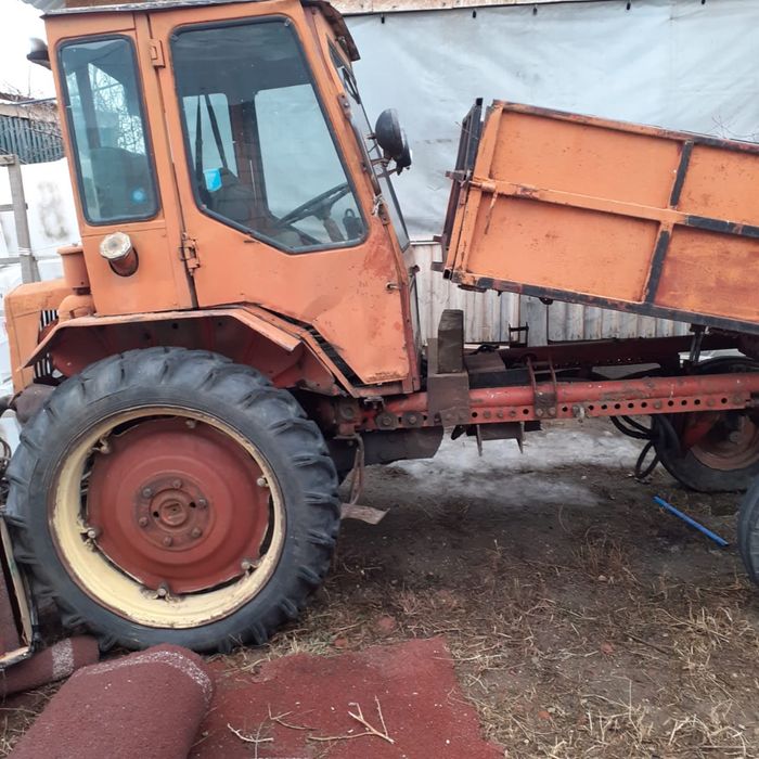 Продам трактор Т-16