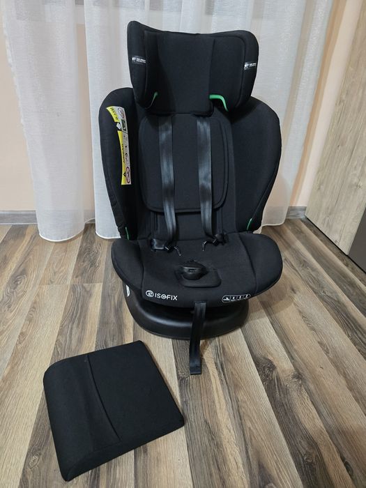 Scaun auto negru cu isofix