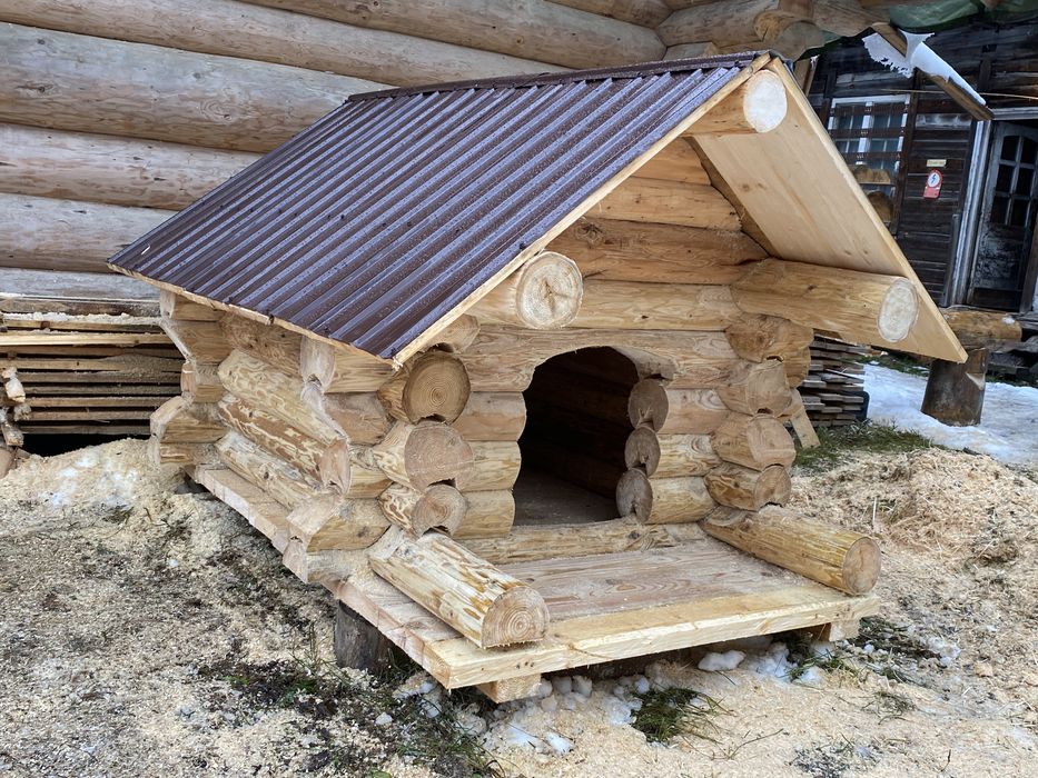 Cusca/ căsuta pentru câini