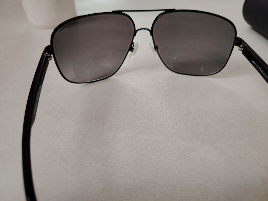 Продавам слънчеви очила Armani Exchange