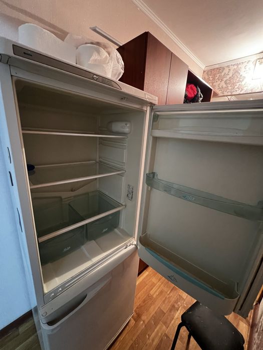 Холодильник Stinol