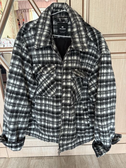 Продам весеннюю куртку pull&beer мужская