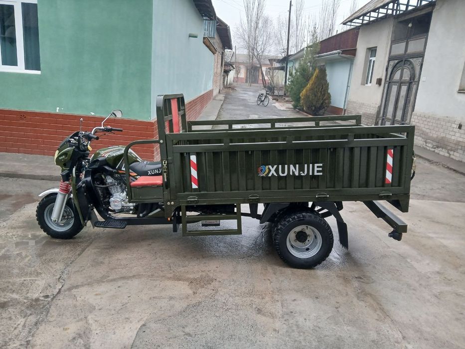 Муравей мото сотилади