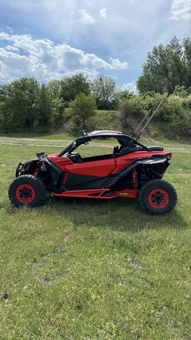 SSV / Buggy Can-Am Maverick