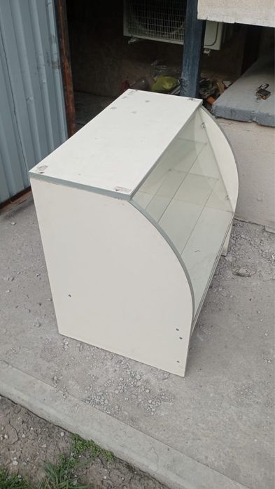 продам полки для магазина