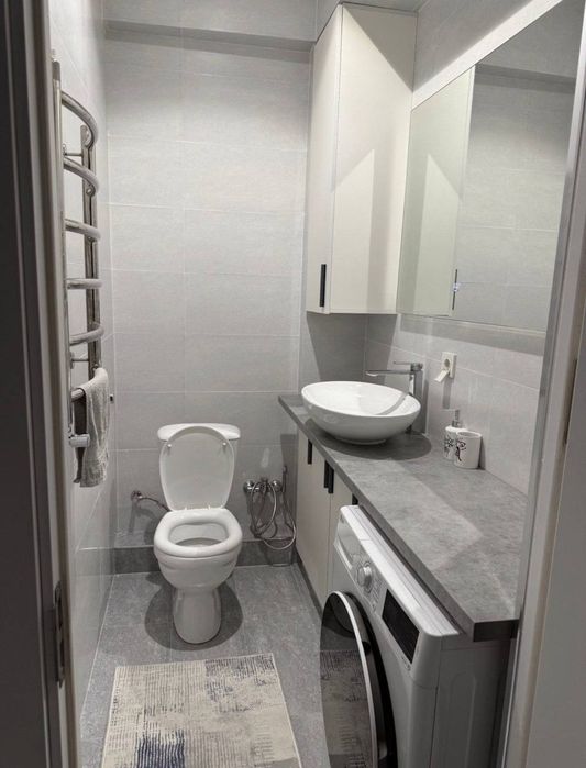 Яккасарай,  ЖК Саламатина. Кирпичный дом.  Хороший ремонт. Срочно