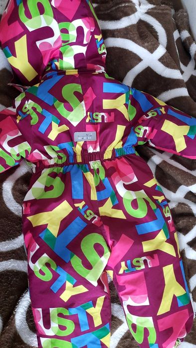 Комбинезон зимний  на девочку