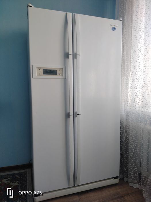 Холодилник нофорст