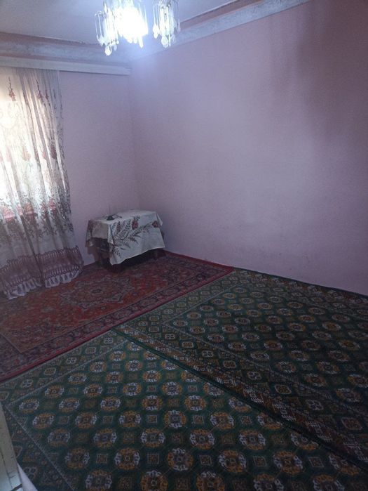 Темир йул вокзали ёнида 3 хонали квартира ижарага берилади