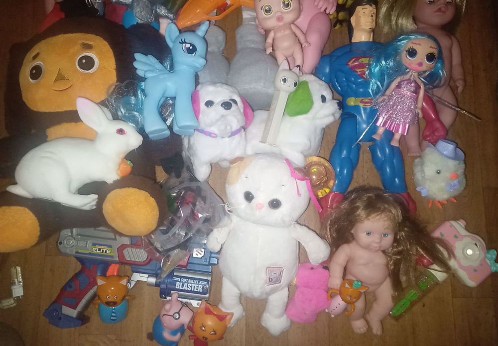 Всё это за 5000.Куклы . Пони . Чебурашка.