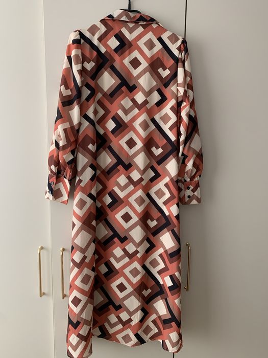 Rochie midi cu nasturi