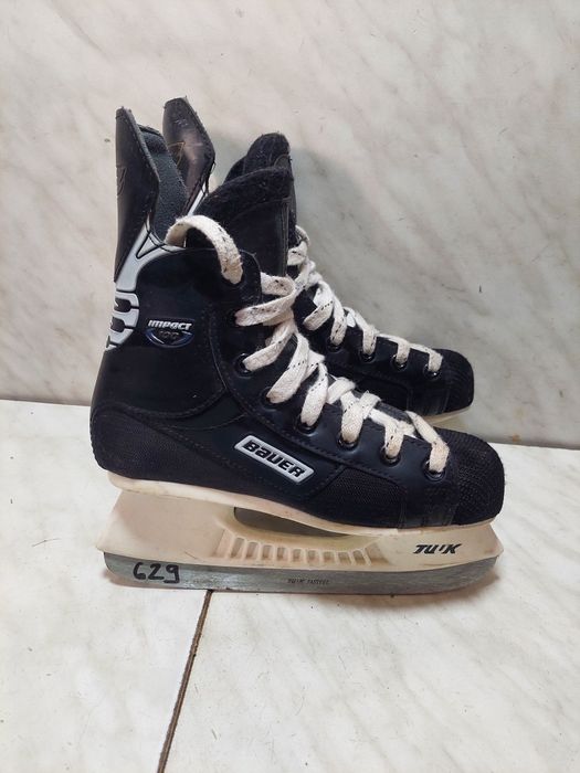 Patine 629 hochei hochey Bauer Impact 100  marime 35  ( 22 cm)