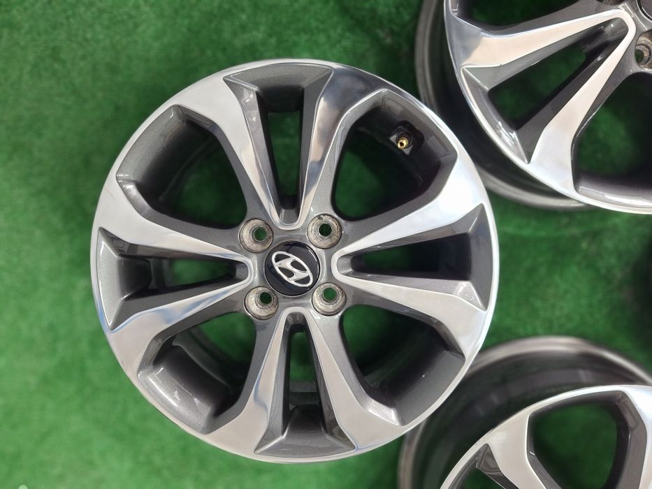 С ДАТЧИЦИ Хюндай i10,Кия-15цола-4/100-оригинални