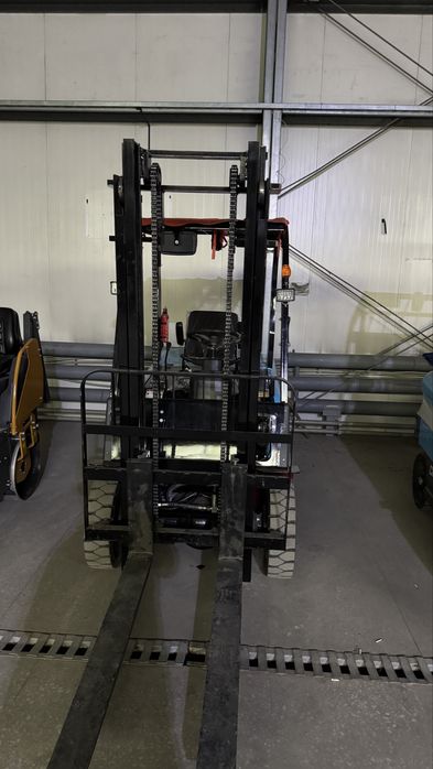 Погрузчик и катон