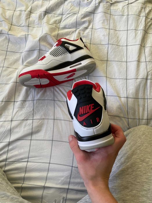 jordan 4 fire red 42