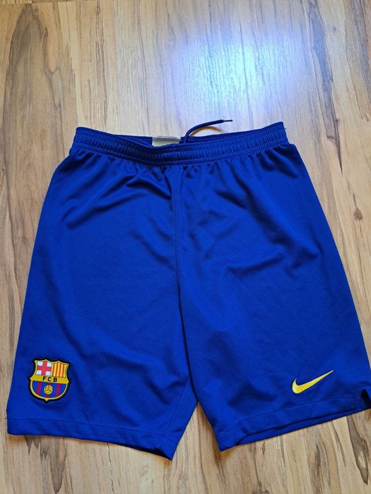 Оригинални панталони на Барселона 147- 158 размер