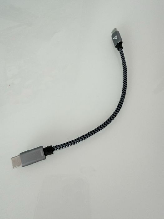 Cablu Scurt USB-C Premium Nou