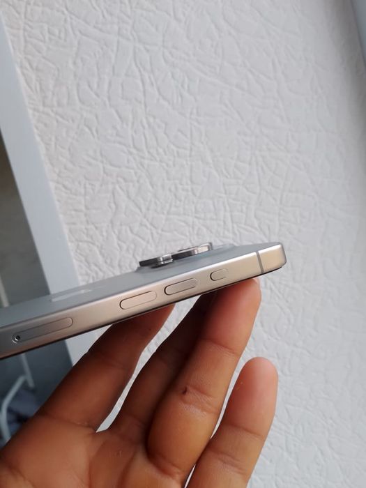 Iphone 15 pro ёмк 88 жағдайы жақсы