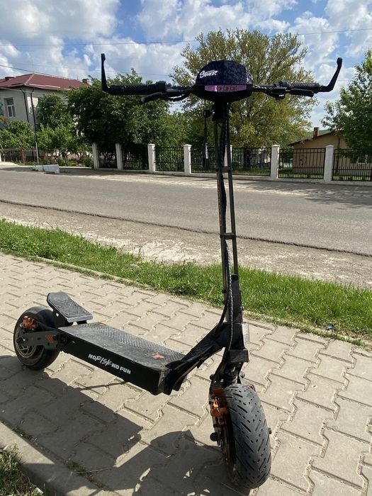 Kukirin G4 2025 in stare foarte buna mai multe detalii in privat.