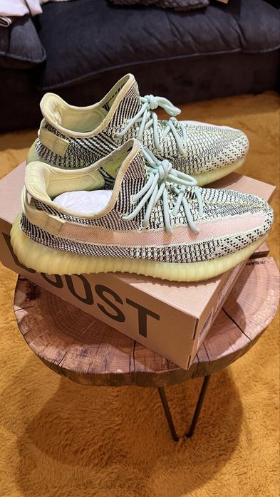 Yeezy 350 Yeezreel
