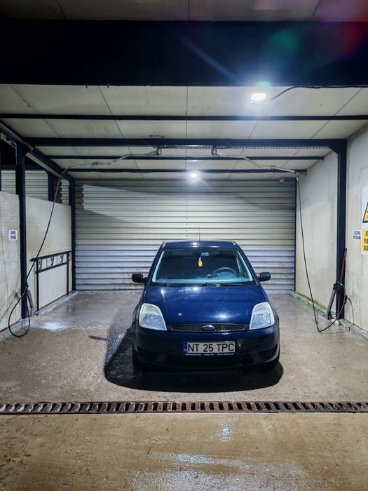 FORD Fiesta 2004 — imagine 2