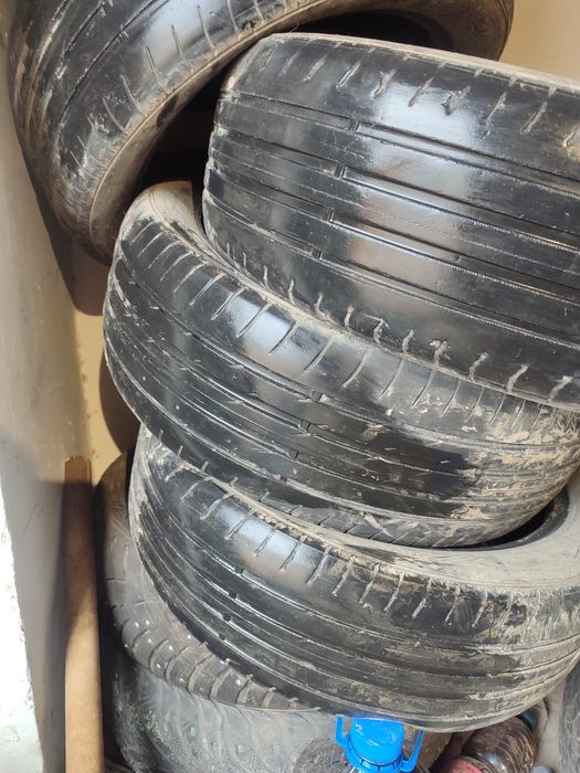 Срочно продам б/у шины