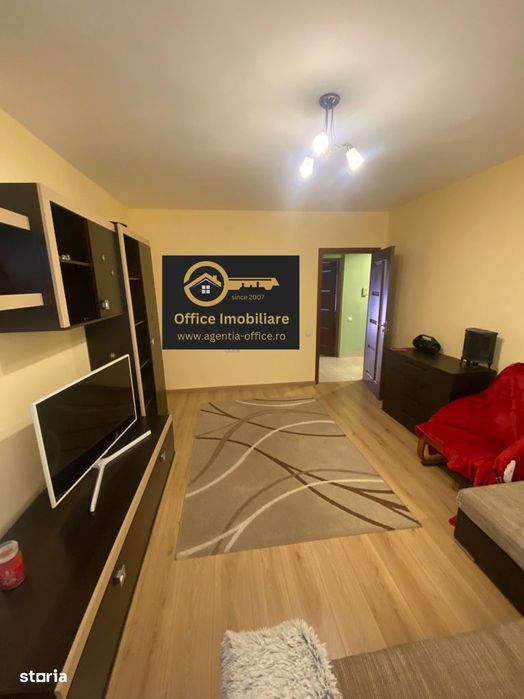 Piața Revoluției Apartament 2 camere ETAJ 1