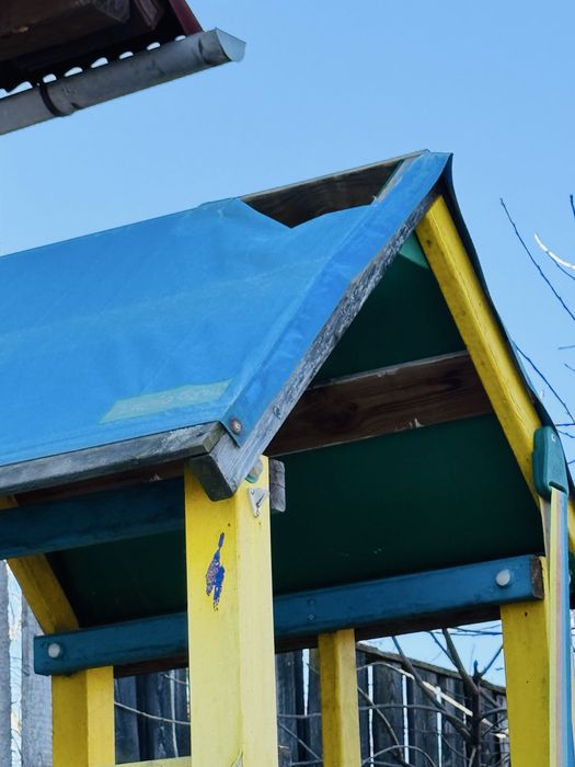 Loc de joaca din lemn copii utilizat