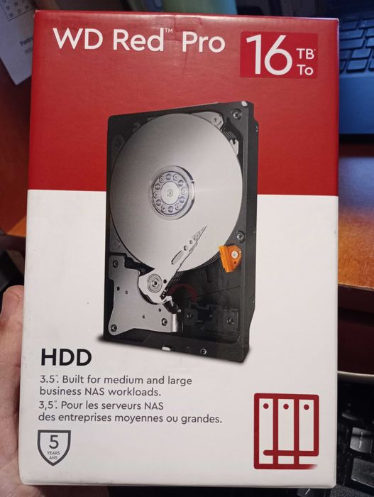 HDD WD Red Pro 16TB 7200RPM SATA-III WD161KFGX , Health 100%, Gar 5ani
