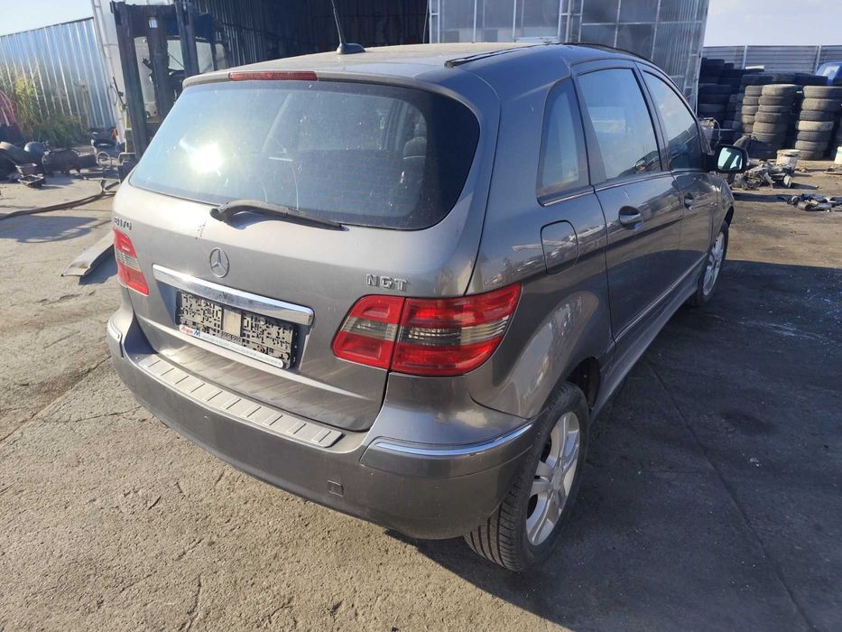 Mercedes-Benz B 170 NGT - 116к.с - 2008г. на части