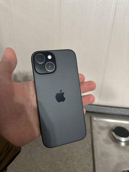 Айфон 15 128Gb.
