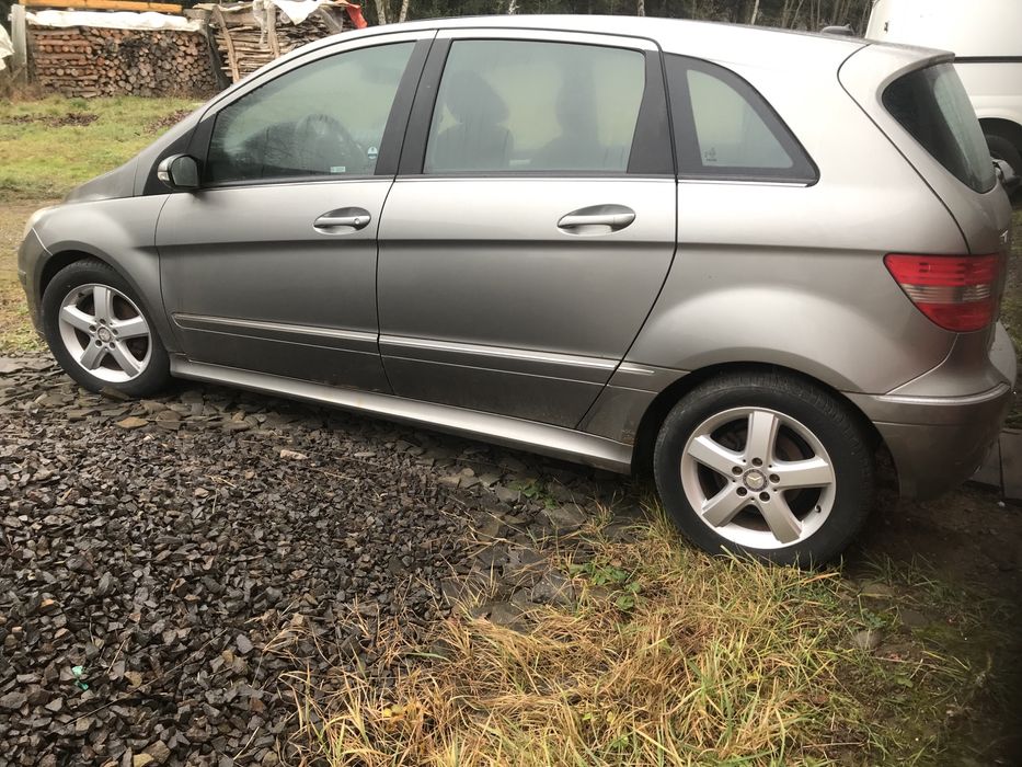 Mercedes B class