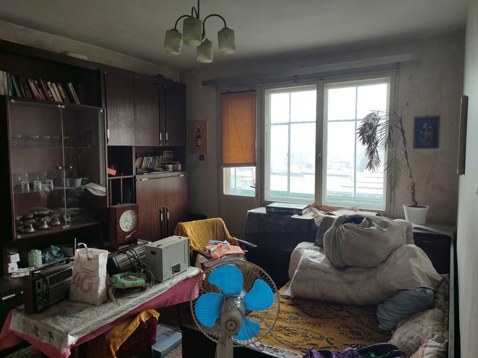 Продава се Четиристаен апартамент в Търговище, Център - 135 кв.м за 714 €/кв.м - Снимка #7