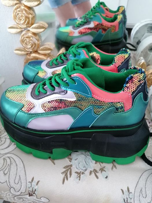 ЯРКИЕ КРАССОВКИ с алиэкспресса