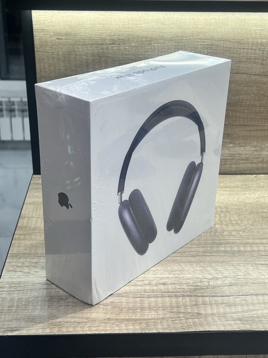 AirPods Max - 1 поколение.
