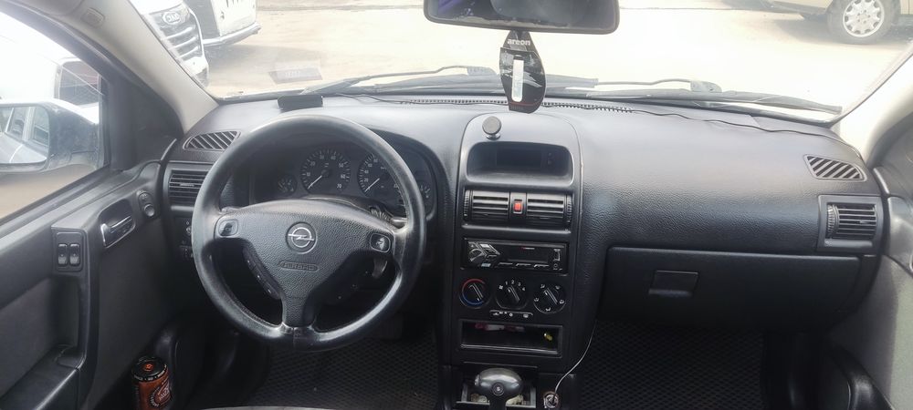 Продам Астра Автомат 1.8