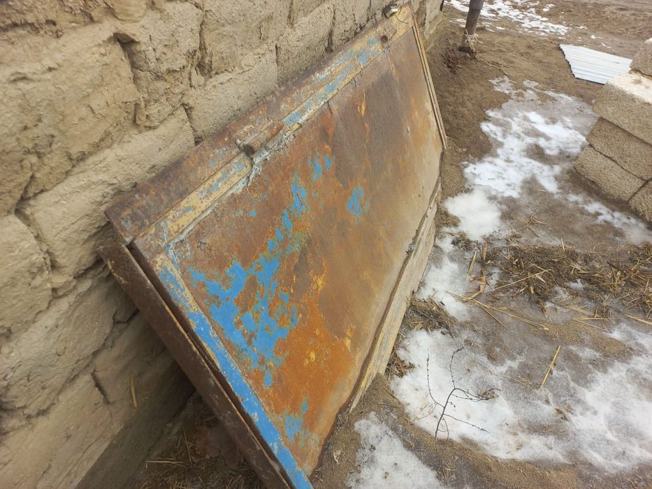Қалың темір есік сатылады