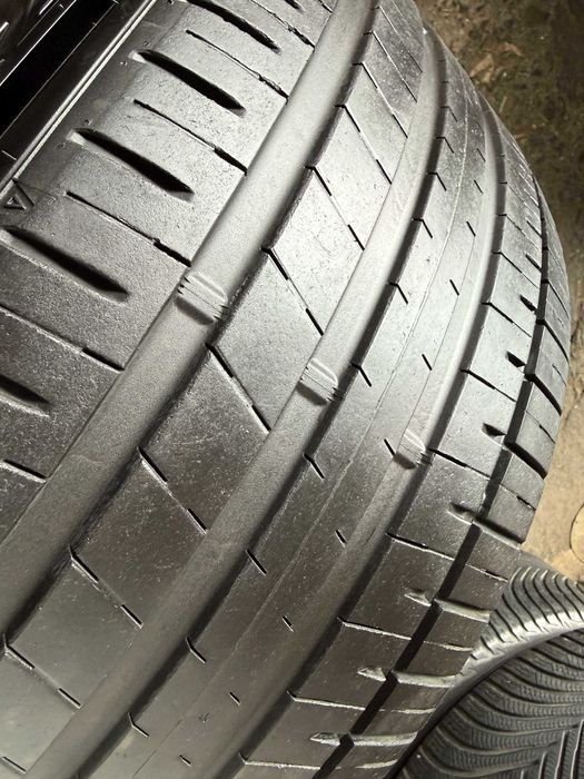 2x Anvelope Vara 265/35 R20 - Falken Azenis FK510