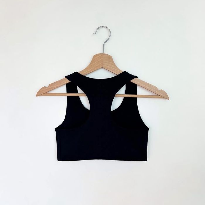 Лот от спортни бюстиета Casall, H&M