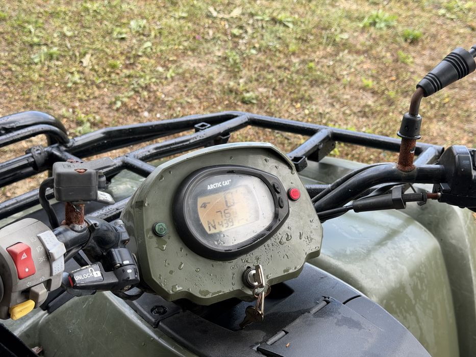 Atv artic cat 700 diesel 4x4