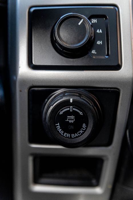 FORD F150 Lariat