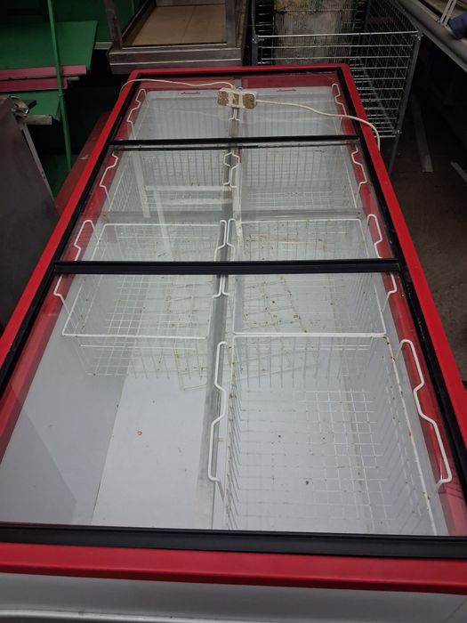 Морозильник продаётся