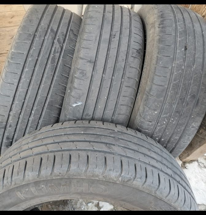 Продам шины размер 16