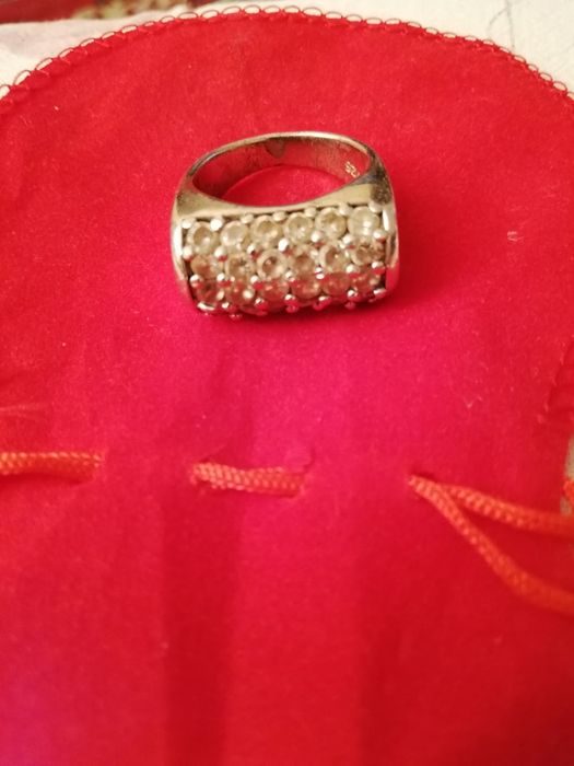 Масивен сребърен пръстен с цирконий