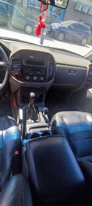 Mitsubishi Pajero 3.2