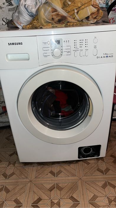 Продам стиральную машинку самсунг (самовывоз)