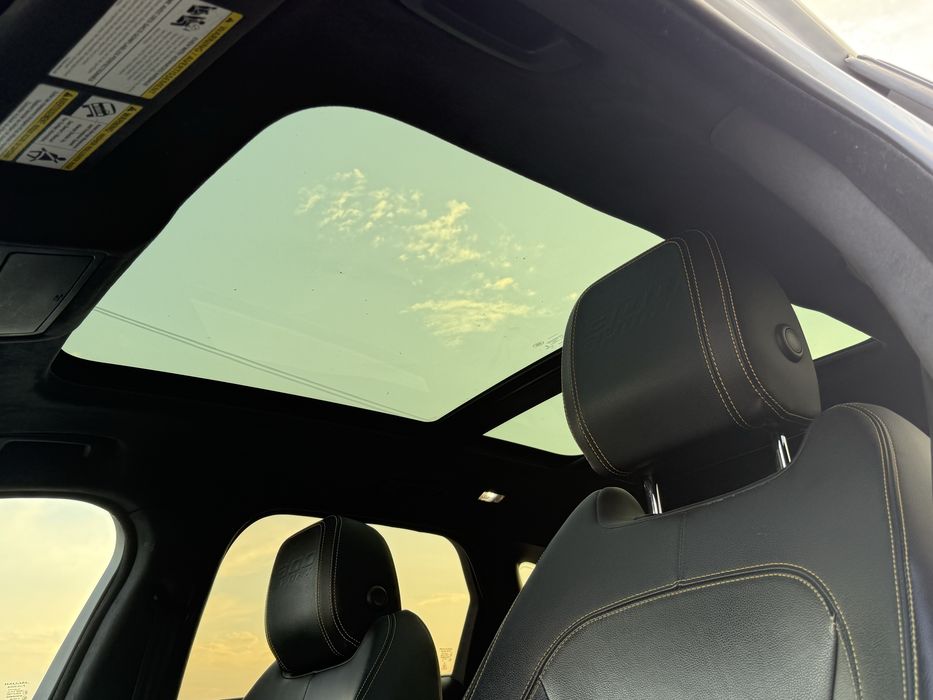 Jaguar F-PACE 300* 2021г* LIMITED* 97000KM* Сервизна История*