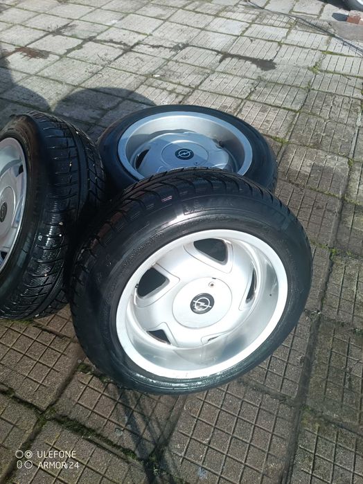 Джанти 15 цола за Опел/СААБ със зимни гуми