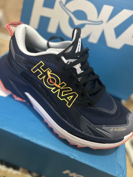 Adidasi Hoka de