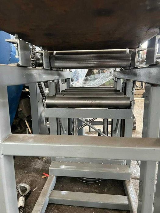 Abricht/ Masina de rindeluit